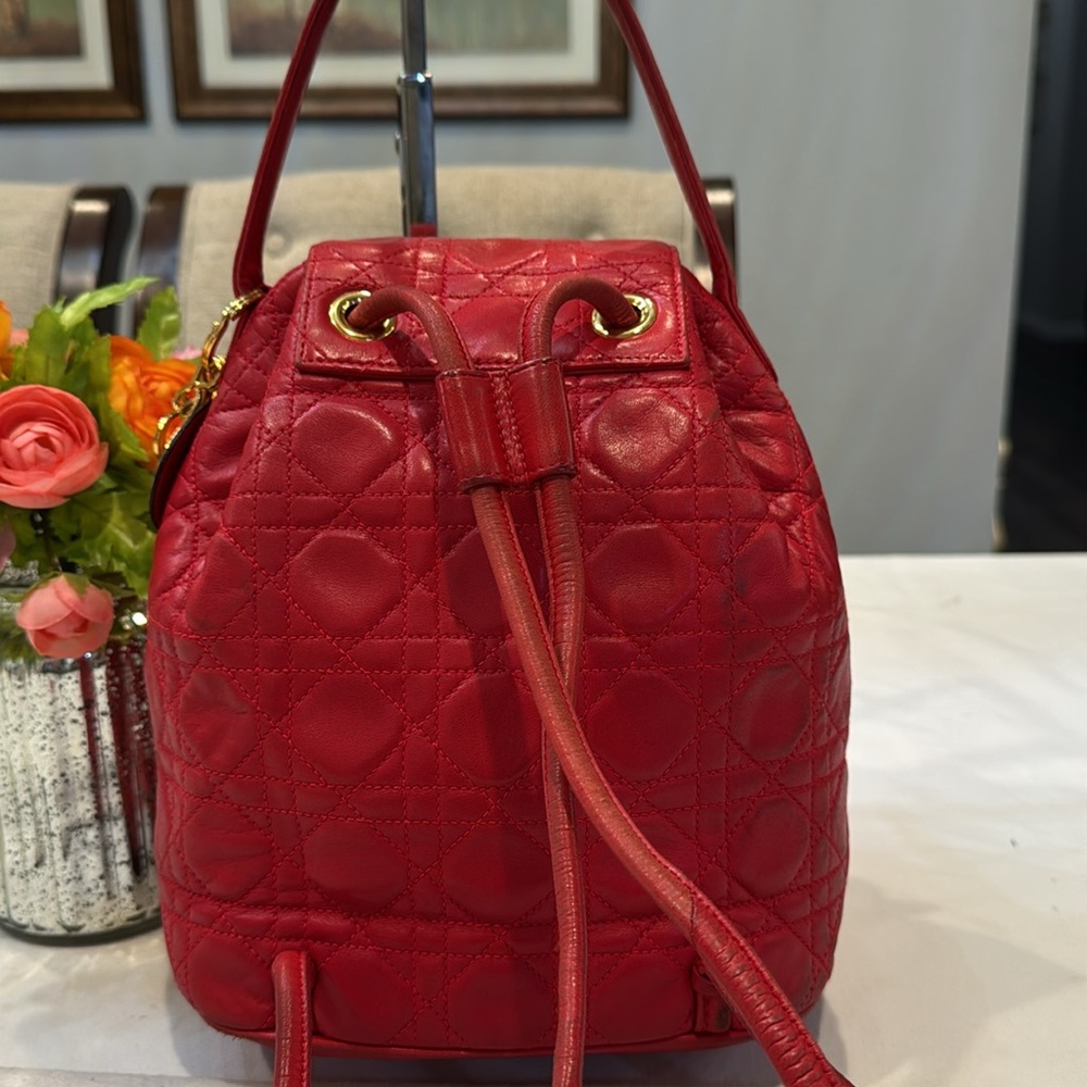 Dior Red Cannage Quilted Backpack/Bucket Handbag - Picture 4 of 17
